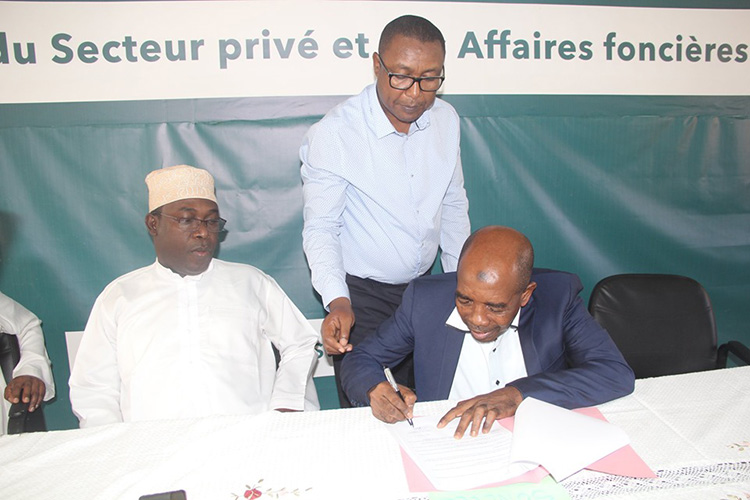 Mise en place du comité de supervision des établissements publics / Les patrons des entreprises publiques soumis à des contrats de performance